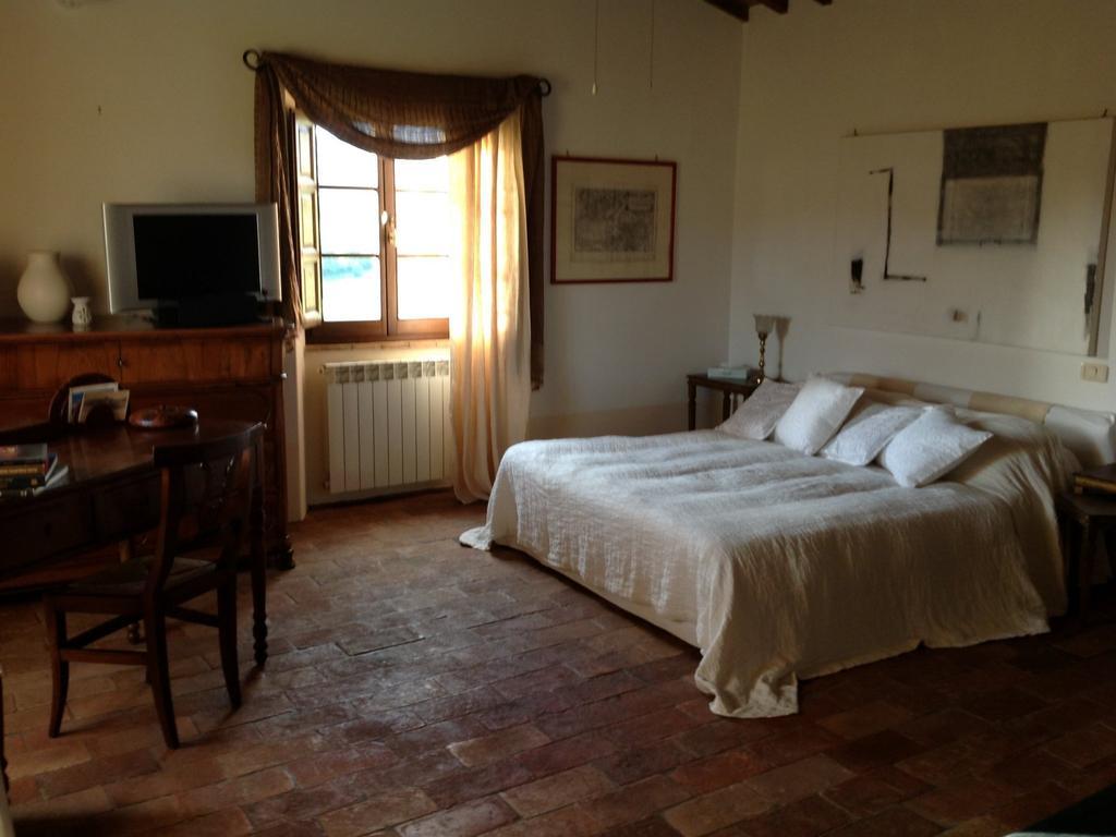 Poggioba Bed & Breakfast Sovana Room photo