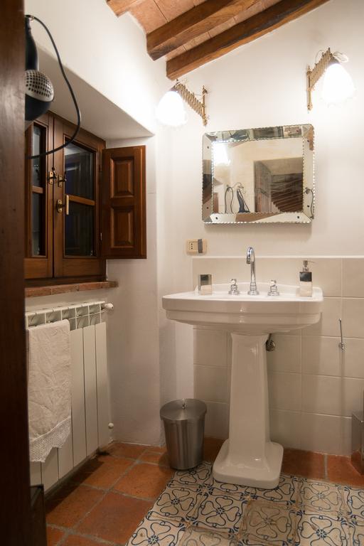 Poggioba Bed & Breakfast Sovana Exterior photo